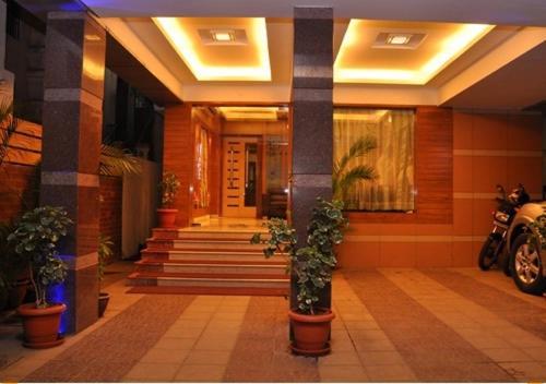 Malles Manotaa Chennai Dış mekan fotoğraf