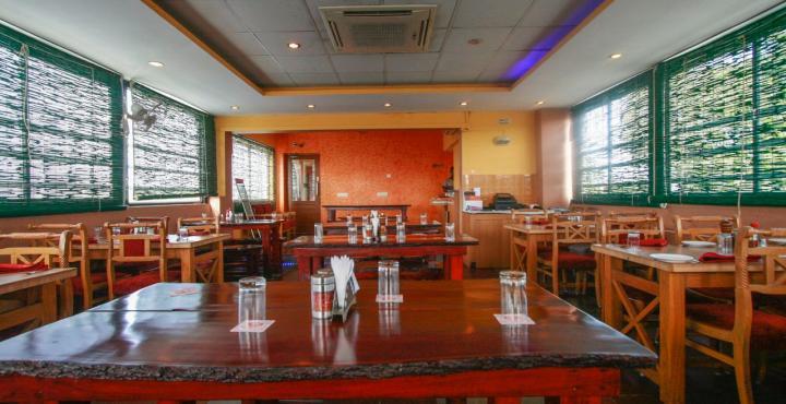 Malles Manotaa Chennai Dış mekan fotoğraf