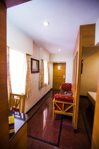 Malles Manotaa Chennai Oda fotoğraf