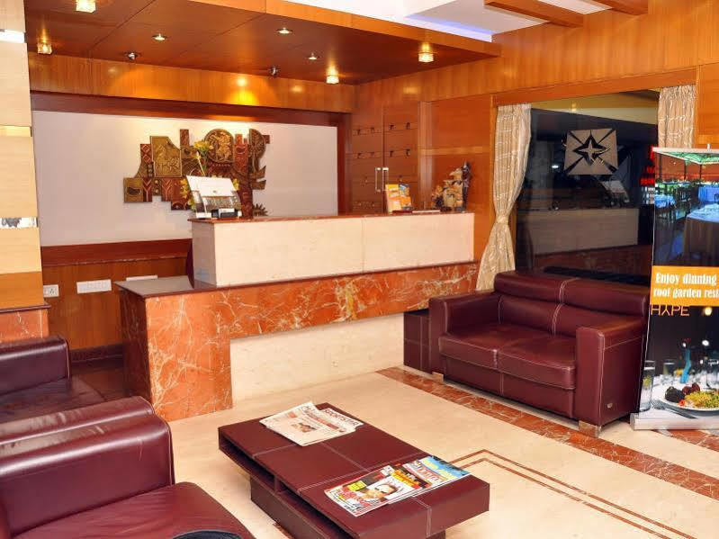 Malles Manotaa Chennai Dış mekan fotoğraf